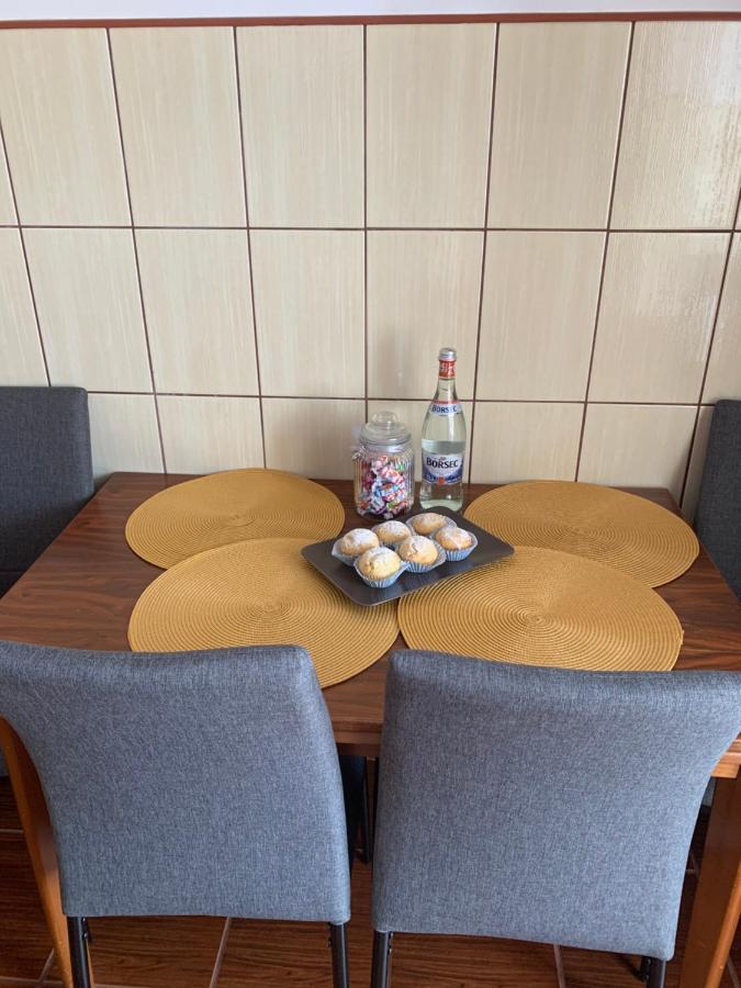 Cazare Medias, Apartament Modern Luaran gambar